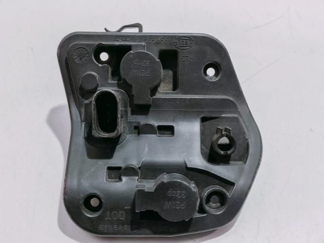 bontott AUDI A4 B8 Bal Hátsó Lámpa Foglalat