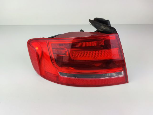 bontott AUDI A4 B8 Bal Hátsó Lámpa