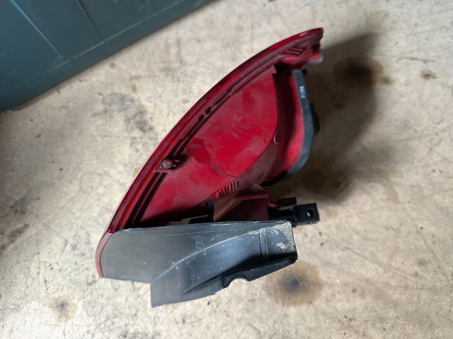 bontott AUDI A4 B8 Bal Hátsó Lámpa