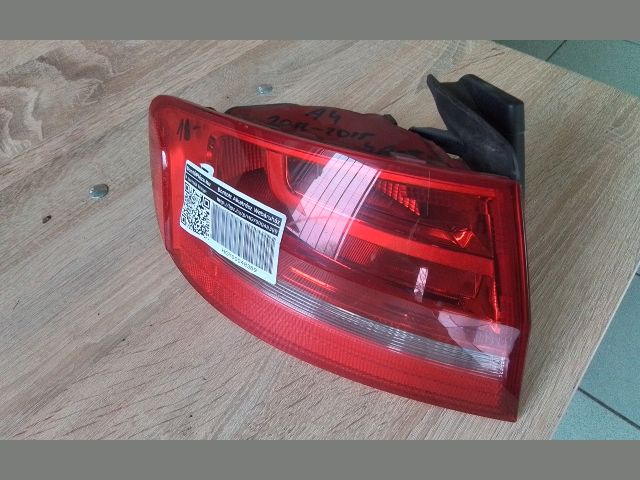 bontott AUDI A4 B8 Bal Hátsó Lámpa
