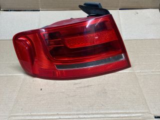 bontott AUDI A4 B8 Bal Hátsó Lámpa