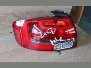 bontott AUDI A4 B8 Bal Hátsó Lámpa