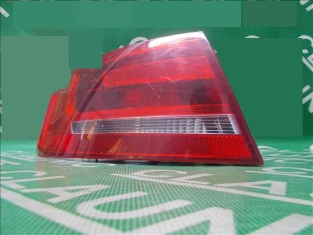 bontott AUDI A4 B8 Bal Hátsó Lámpa