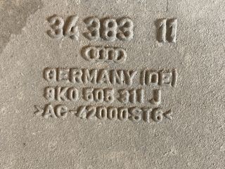 bontott AUDI A4 B8 Bal hátsó Lengőkar