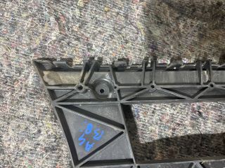 bontott AUDI A4 B8 Bal hátsó Lökhárító Tartó (Műanyag)