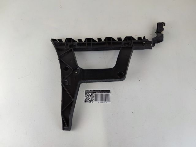 bontott AUDI A4 B8 Bal hátsó Lökhárító Tartó (Műanyag)