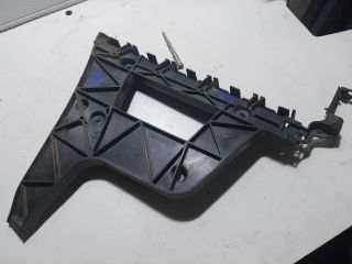 bontott AUDI A4 B8 Bal hátsó Oldal Lökhárító Tartó (Műanyag)