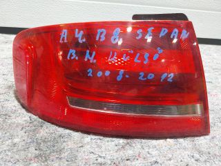bontott AUDI A4 B8 Bal Külső Hátsó Lámpa