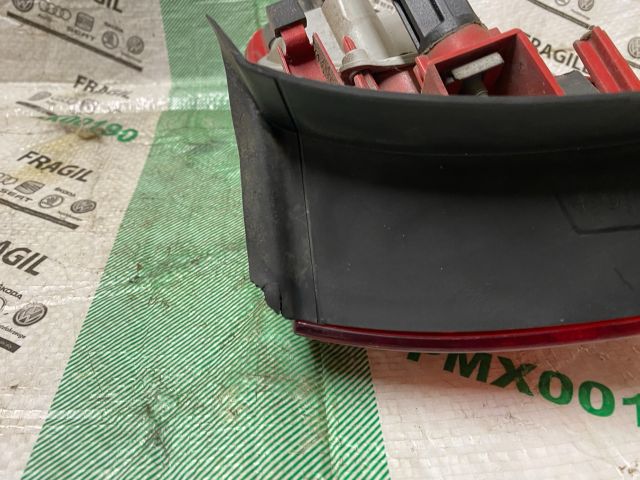 bontott AUDI A4 B8 Bal Külső Hátsó Lámpa