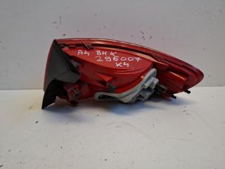 bontott AUDI A4 B8 Bal Külső Hátsó Lámpa