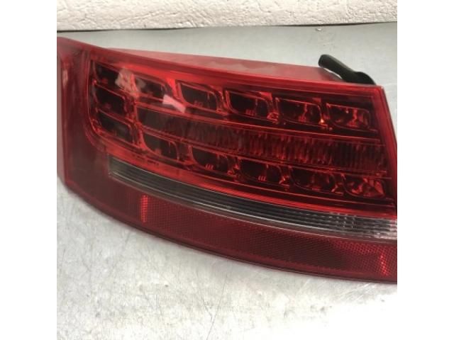 bontott AUDI A4 B8 Bal Külső Hátsó Lámpa