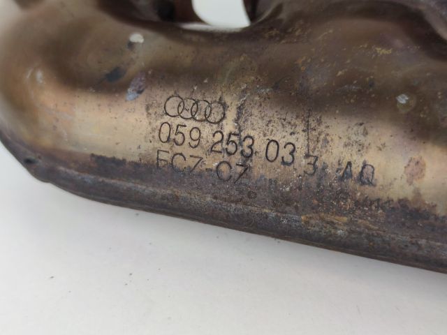 bontott AUDI A4 B8 Bal Leömlő (V-Motor/Boxer)