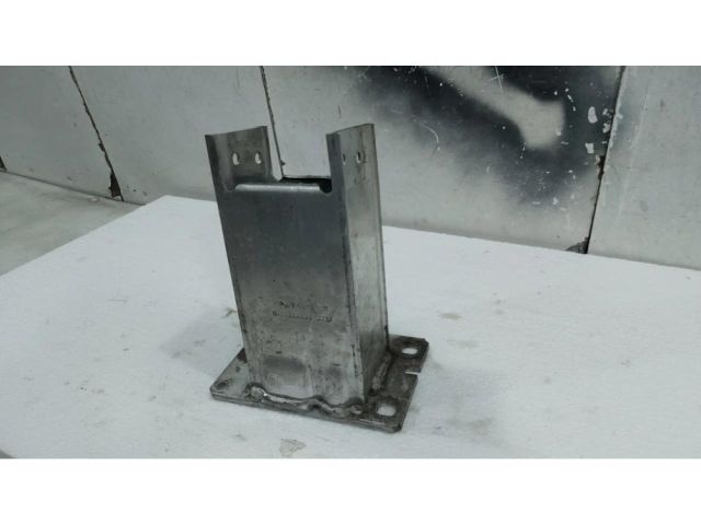 bontott AUDI A4 B8 Bal Lökhárító Tartó Nyúlványvég