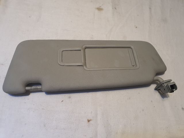 bontott AUDI A4 B8 Bal Napellenző