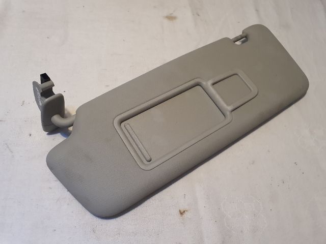 bontott AUDI A4 B8 Bal Napellenző