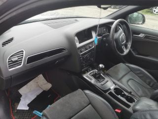 bontott AUDI A4 B8 Bal Napellenző