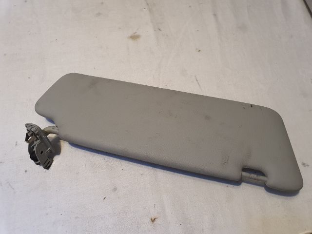 bontott AUDI A4 B8 Bal Napellenző