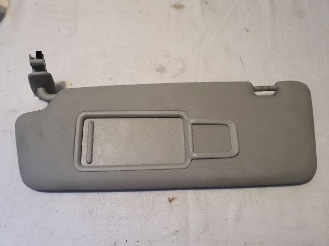 bontott AUDI A4 B8 Bal Napellenző