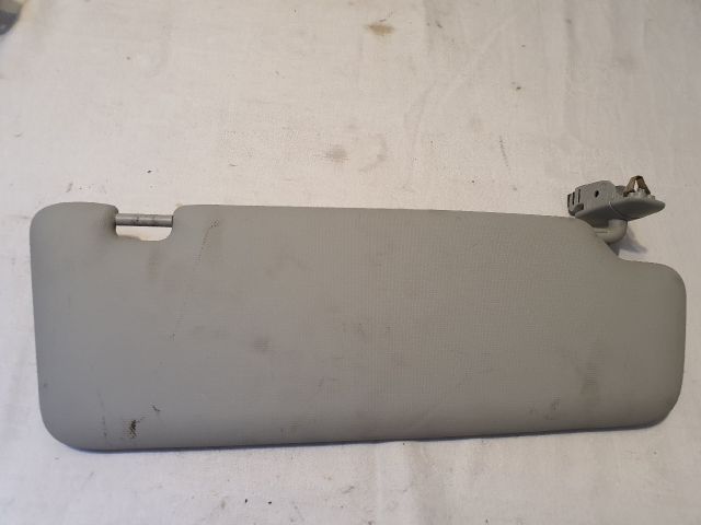 bontott AUDI A4 B8 Bal Napellenző