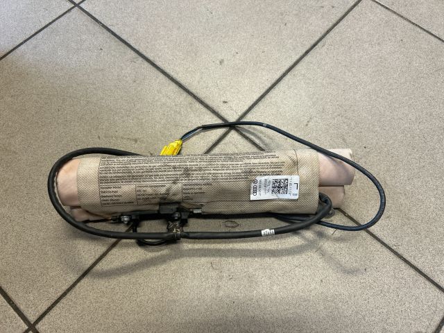 bontott AUDI A4 B8 Bal Oldallégzsák