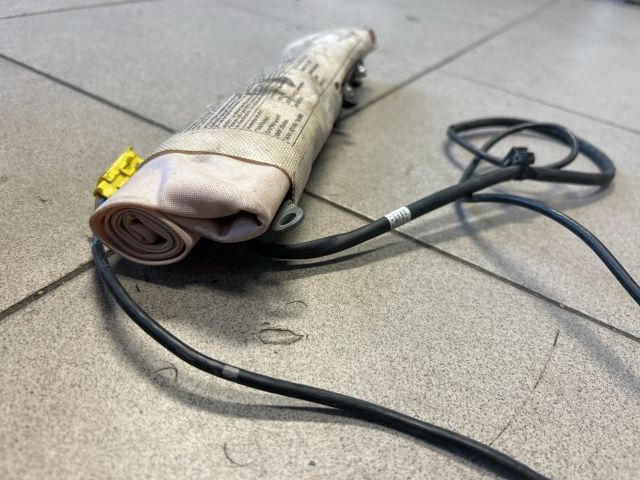 bontott AUDI A4 B8 Bal Oldallégzsák