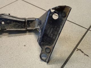 bontott AUDI A4 B8 Bal Sárvédő Oldaltartó