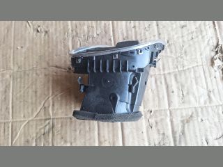 bontott AUDI A4 B8 Bal Szellőző