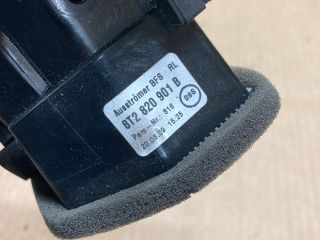 bontott AUDI A4 B8 Bal Szellőző