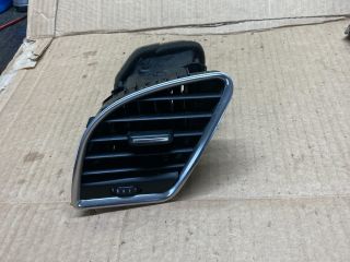 bontott AUDI A4 B8 Bal Szellőző