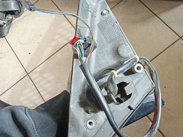 bontott AUDI A4 B8 Bal Visszapillantó Tükör (Elektromos)