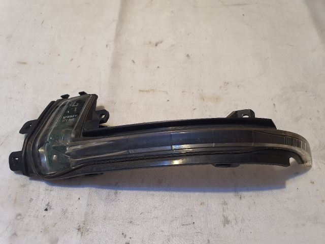 bontott AUDI A4 B8 Bal Visszapillantó Tükör Irányjelző