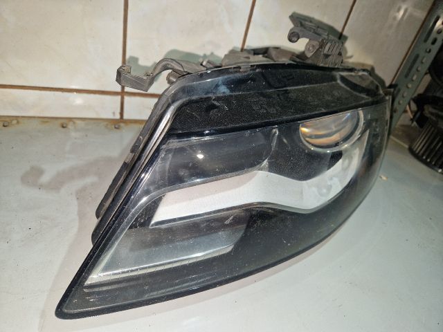 bontott AUDI A4 B8 Bal Xenon Fényszóró