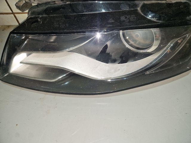bontott AUDI A4 B8 Bal Xenon Fényszóró