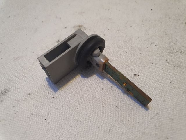 bontott AUDI A4 B8 Belső Hőmérséklet Érzékelő