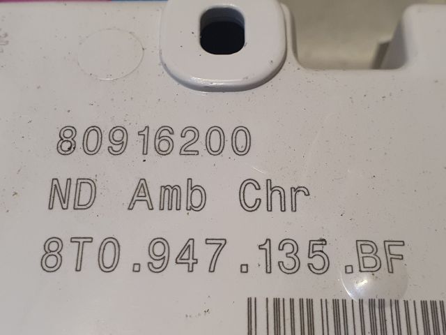 bontott AUDI A4 B8 Beltér Világítás Első