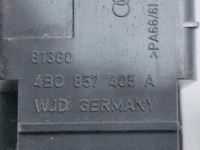 bontott AUDI A4 B8 Beltér Világítás Első