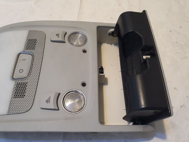 bontott AUDI A4 B8 Beltér Világítás Első