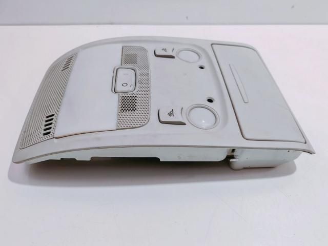 bontott AUDI A4 B8 Beltér Világítás Első