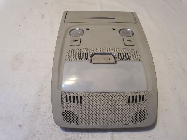 bontott AUDI A4 B8 Beltér Világítás Első