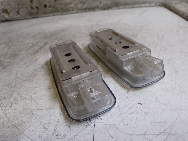 bontott AUDI A4 B8 Beltér Világítás Első