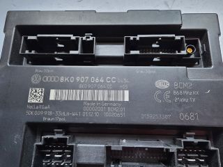 bontott AUDI A4 B8 Biztosítéktábla Fedél