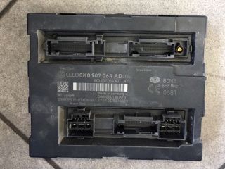 bontott AUDI A4 B8 Biztosítéktábla Utastér