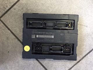 bontott AUDI A4 B8 Biztosítéktábla Utastér