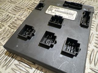 bontott AUDI A4 B8 Biztosítéktábla Utastér