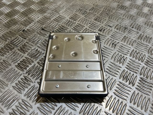 bontott AUDI A4 B8 Biztosítéktábla Utastér