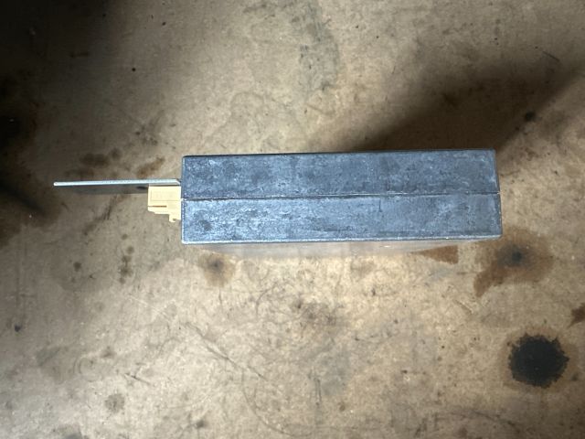 bontott AUDI A4 B8 Bluetooth Elektronika