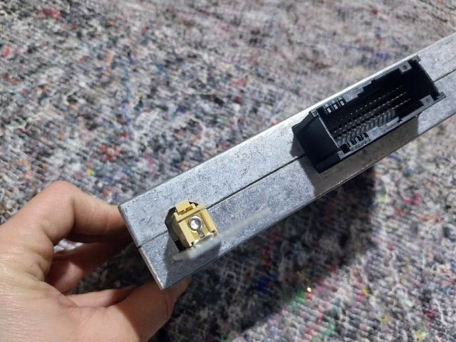 bontott AUDI A4 B8 Bluetooth Elektronika