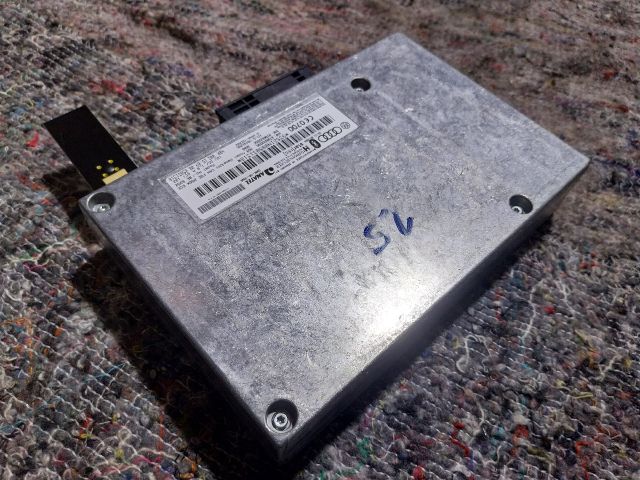 bontott AUDI A4 B8 Bluetooth Elektronika