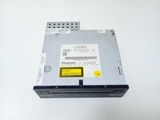 bontott AUDI A4 B8 CD / DVD Tár