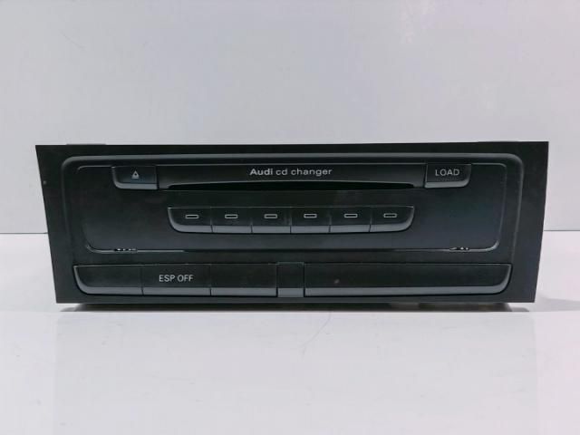 bontott AUDI A4 B8 CD / DVD Tár